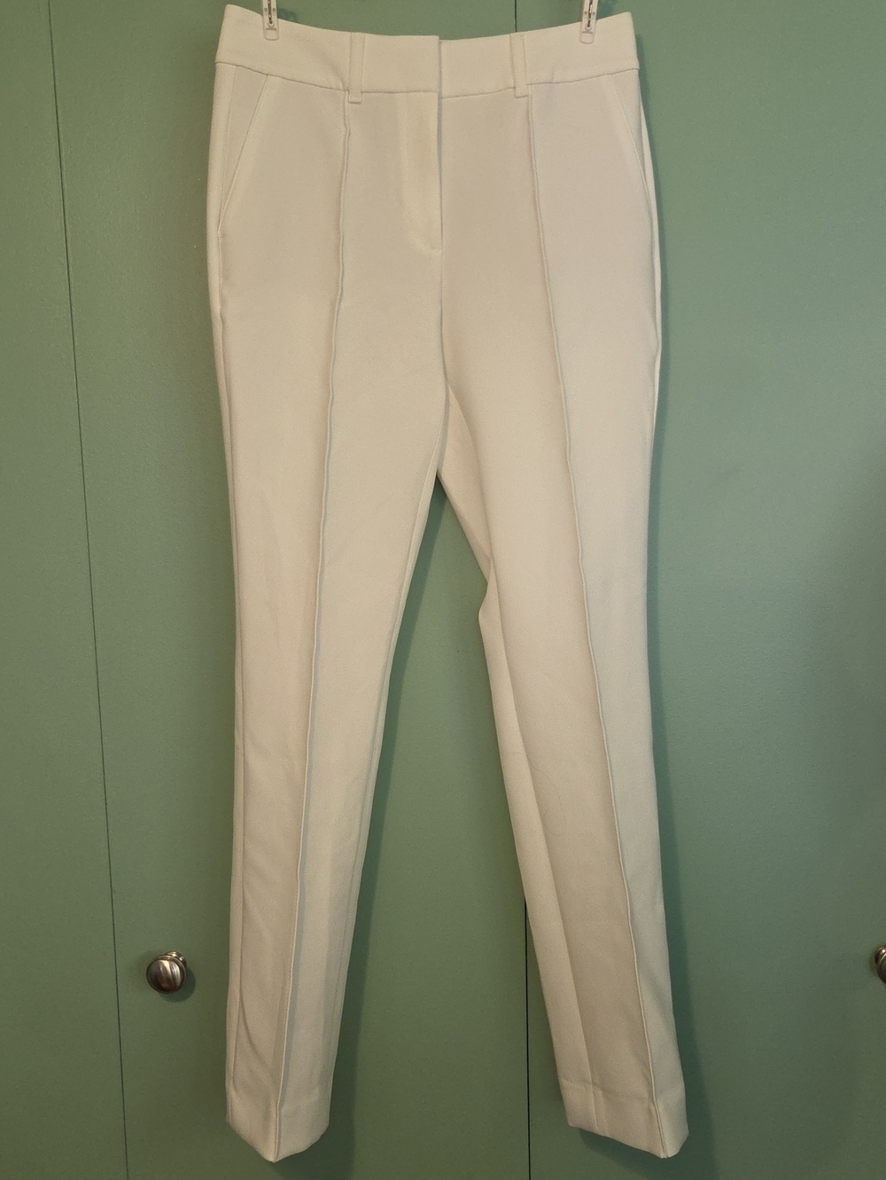 Nwt White House Black Market Off White Pleated Front Zoey Straight Leg Pant 4L
